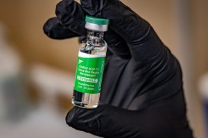 ������� AstraZeneca (CoviShield)
