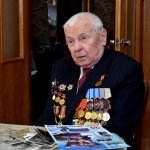 Ростислав Ботвинов посетил и поздравил Григория Григорьевича Гапоненко - ветерана ВОВ Ростислав Ботвинов посетил и поздравил Григория Григорьевича Гапоненко - ветерана ВОВ