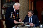 Ростислав Ботвинов посетил и поздравил Григория Григорьевича Гапоненко - ветерана ВОВ Ростислав Ботвинов посетил и поздравил Григория Григорьевича Гапоненко - ветерана ВОВ