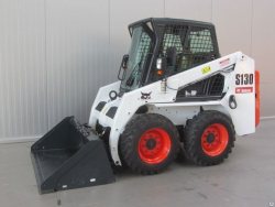 ���� ��������� Bobcat S130