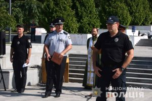 В Днепре к патрулированию спальных районов присоединились военнослужащие Нацгвардии В Днепре к патрулированию спальных районов присоединились военнослужащие Нацгвардии