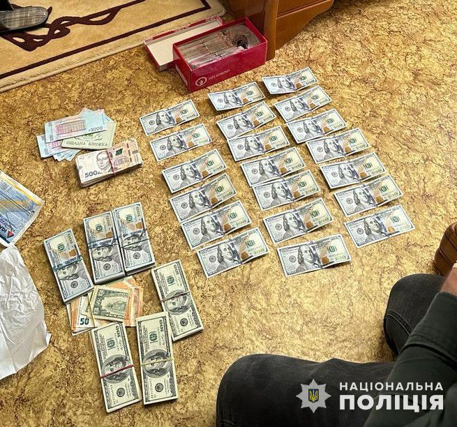 В Днепропетровской области правоохранители разоблачили на взятке главу райсуда и посредника В Днепропетровской области правоохранители разоблачили на взятке главу райсуда и посредника