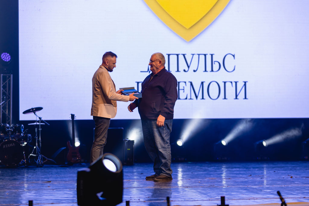 Жителям Днепропетровщины вручили награду «Пульс Победы» Жителям Днепропетровщины вручили награду «Пульс Победы»