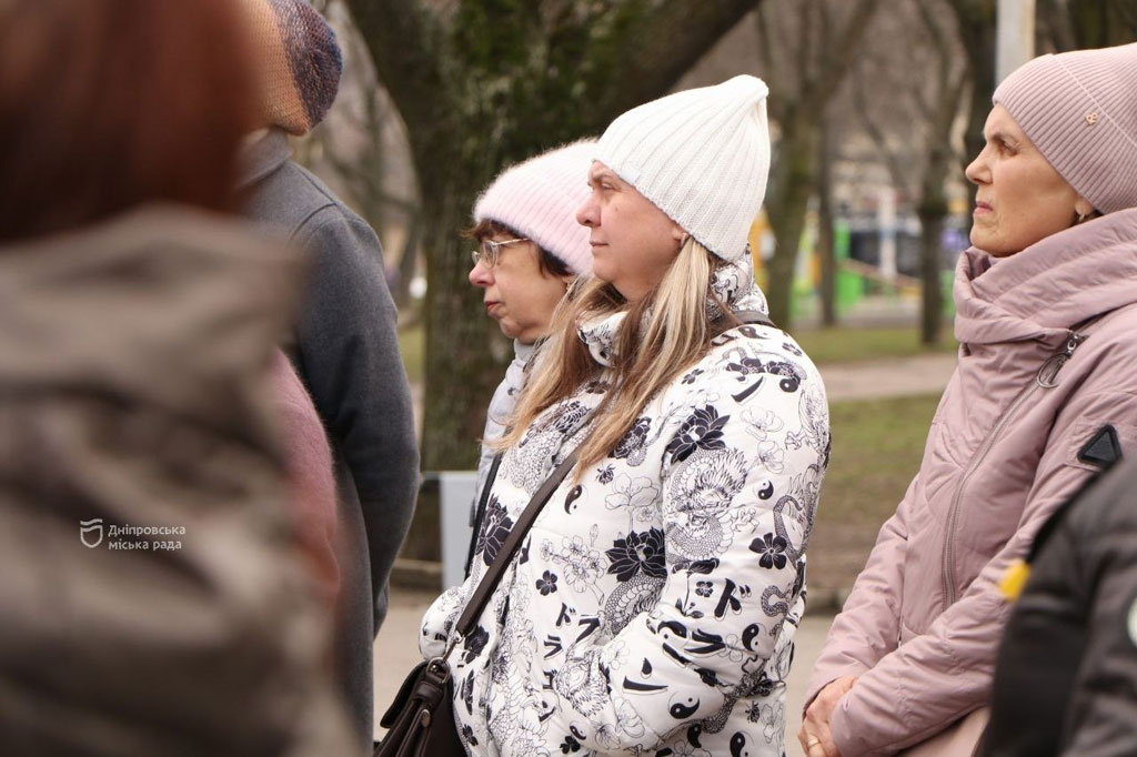 В Днепре провели бесплатную экскурсии по истории происхождения и развития города В Днепре провели бесплатную экскурсии по истории происхождения и развития города