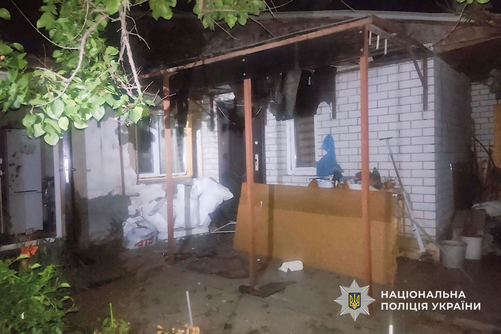 Ночная атака дронов на Днепропетровщину: есть раненые и разрушения Ночная атака дронов на Днепропетровщину: есть раненые и разрушения