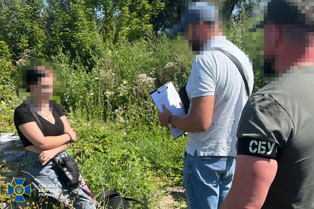 СБУ предотвратила новые теракты против военных ВСУ в Хмельницкой и Днепропетровской областях СБУ предотвратила новые теракты против военных ВСУ в Хмельницкой и Днепропетровской областях