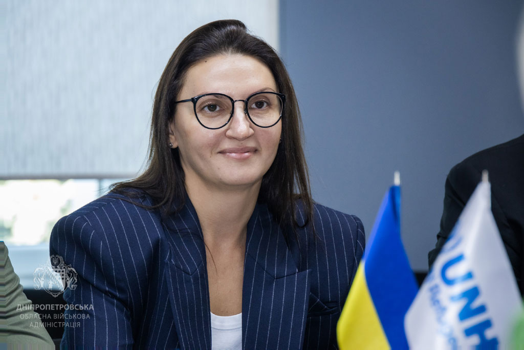 Поддержка транзитных центров и помощь людям: команда ОВА встретилась с делегацией УВКБ ООН в Украине Поддержка транзитных центров и помощь людям: команда ОВА встретилась с делегацией УВКБ ООН в Украине