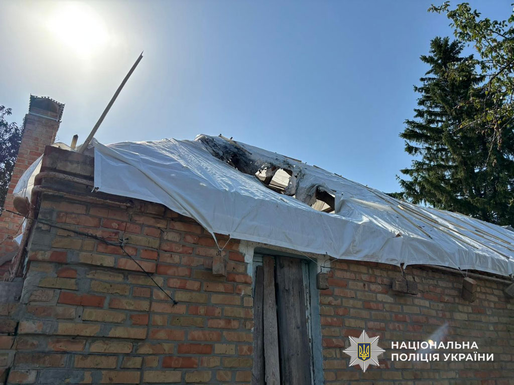 На Днепропетровщине из-за вражеских обстрелов один человек погиб, 11 получили ранения: по фактам военных преступлений РФ полицейские открыли уголовные производства На Днепропетровщине из-за вражеских обстрелов один человек погиб, 11 получили ранения: по фактам военных преступлений РФ полицейские открыли уголовные производства