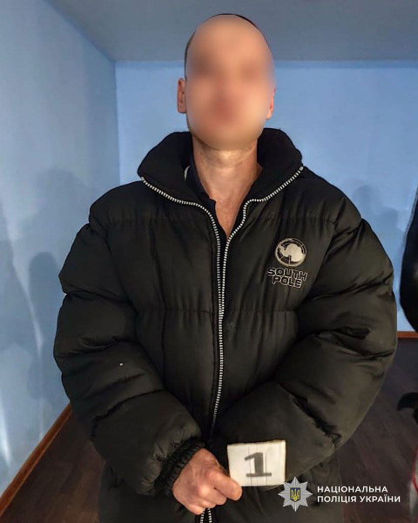 Полиция Кривого Рога задержала подозреваемого в ограблении ребенка Полиция Кривого Рога задержала подозреваемого в ограблении ребенка