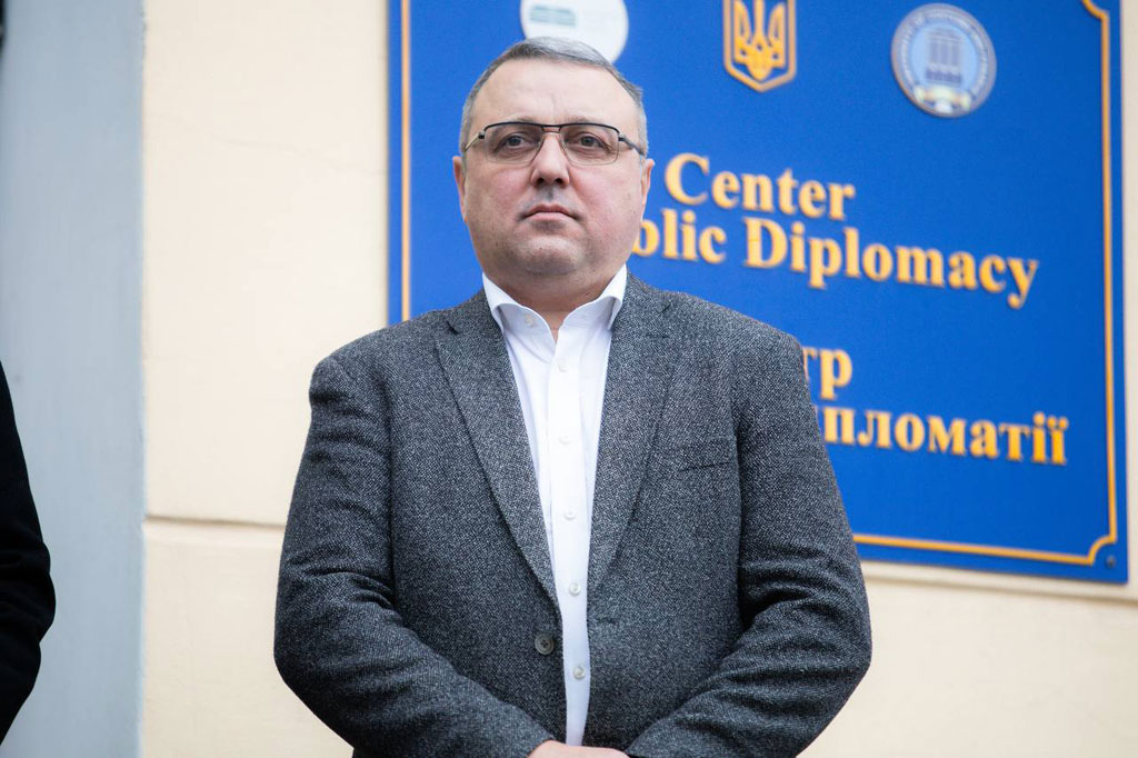 В Университете таможенного дела и финансов в Днепре открылся украинско-греческий центр В Университете таможенного дела и финансов в Днепре открылся украинско-греческий центр