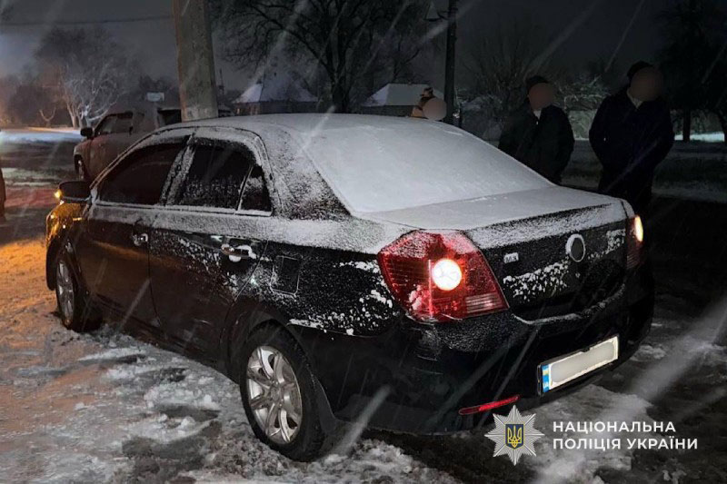 В Кривом Роге задержали мужчину угнавшего автомобиль и совершившего на нем ДТП В Кривом Роге задержали мужчину угнавшего автомобиль и совершившего на нем ДТП