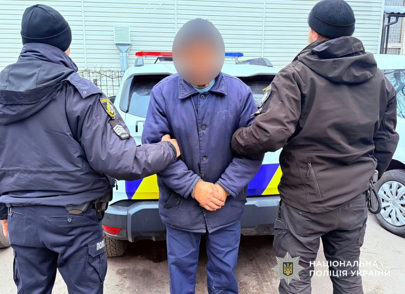 В Самаровском районе полицейские задержали подозреваемого в убийстве 43-летнего мужчину В Самаровском районе полицейские задержали подозреваемого в убийстве 43-летнего мужчину