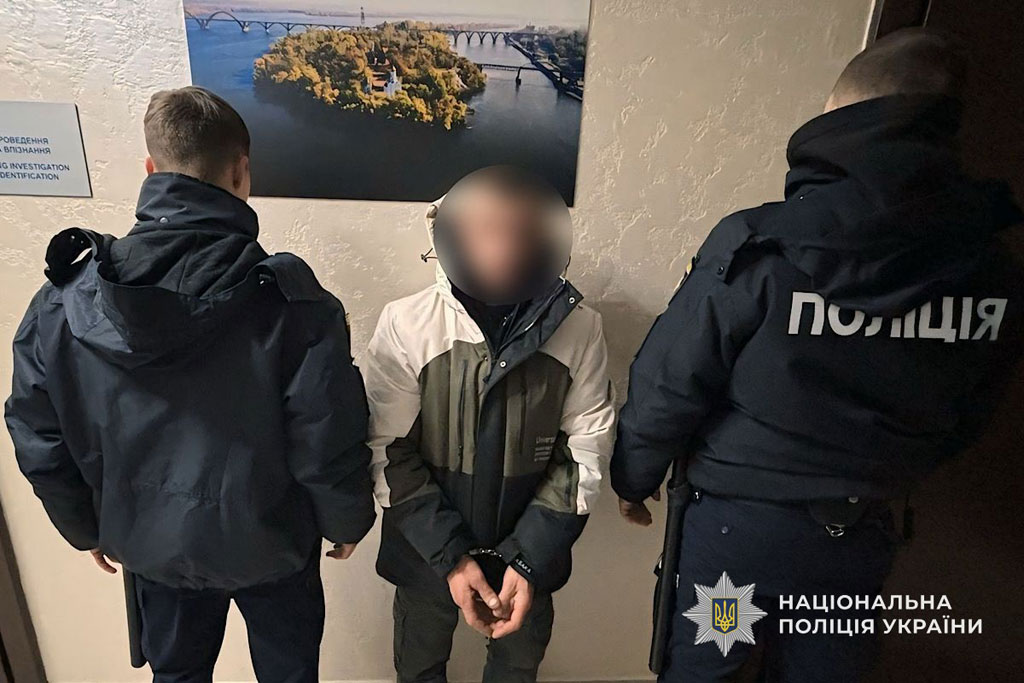 В Днепре мужчина сжег автомобиль: полиция задержала подозреваемого В Днепре мужчина сжег автомобиль: полиция задержала подозреваемого