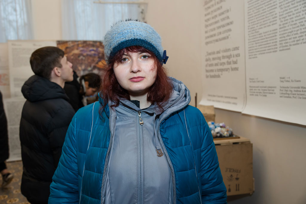 В Днепре ко Дню Героев Небесной Сотни заработала уникальная музейная выставка В Днепре ко Дню Героев Небесной Сотни заработала уникальная музейная выставка