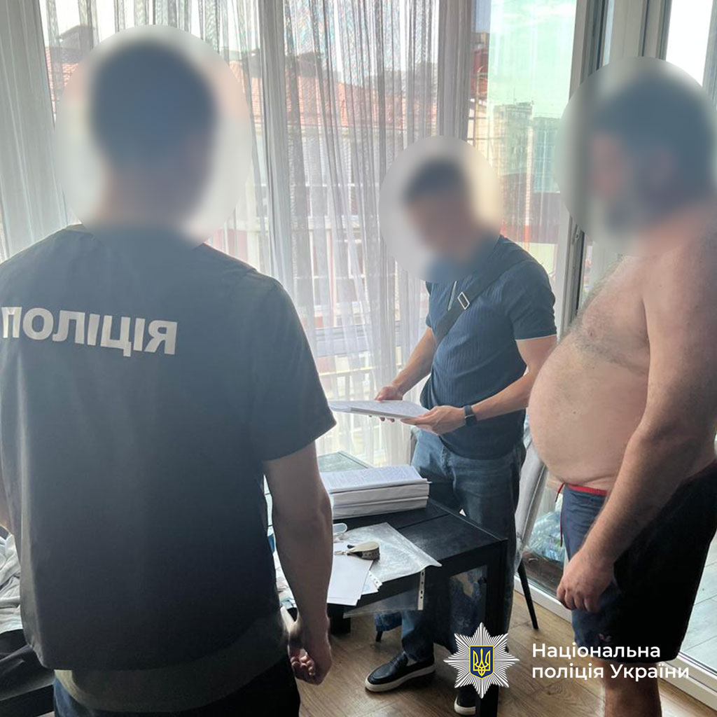 Завладели почти 7 млн. грн. при ремонте школьных укрытий: на Днепропетровщине на скамье подсудимых оказались чиновники горсовета и подрядной организации Завладели почти 7 млн. грн. при ремонте школьных укрытий: на Днепропетровщине на скамье подсудимых оказались чиновники горсовета и подрядной организации
