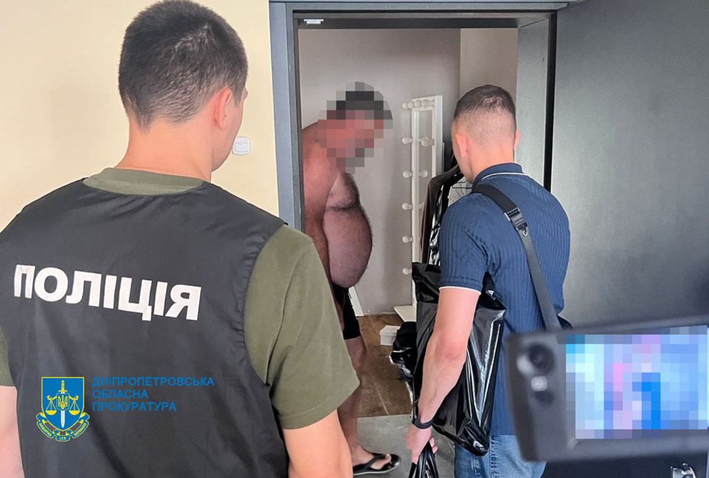 Присвоили почти 7 млн. грн. на ремонтах школьных укрытий: на Днепропетровщине полицейские разоблачили преступную группу Присвоили почти 7 млн. грн. на ремонтах школьных укрытий: на Днепропетровщине полицейские разоблачили преступную группу