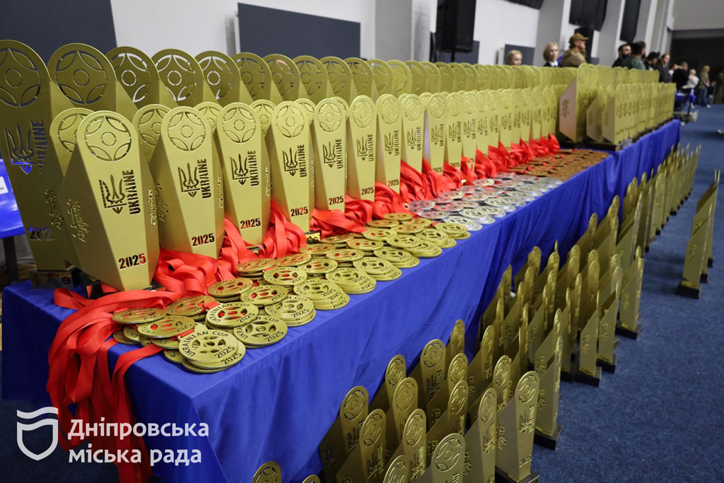 В Днепре состоялись Кубок Украины и Всеукраинские соревнования по киокушин каратэ В Днепре состоялись Кубок Украины и Всеукраинские соревнования по киокушин каратэ