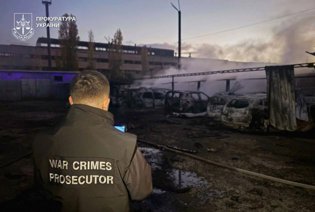 В течение суток враг атаковал Днепропетровскую область – есть погибшие и пострадавшие: полиция работает на местах атаки и принимает сообщения от пострадавших В течение суток враг атаковал Днепропетровскую область – есть погибшие и пострадавшие: полиция работает на местах атаки и принимает сообщения от пострадавших