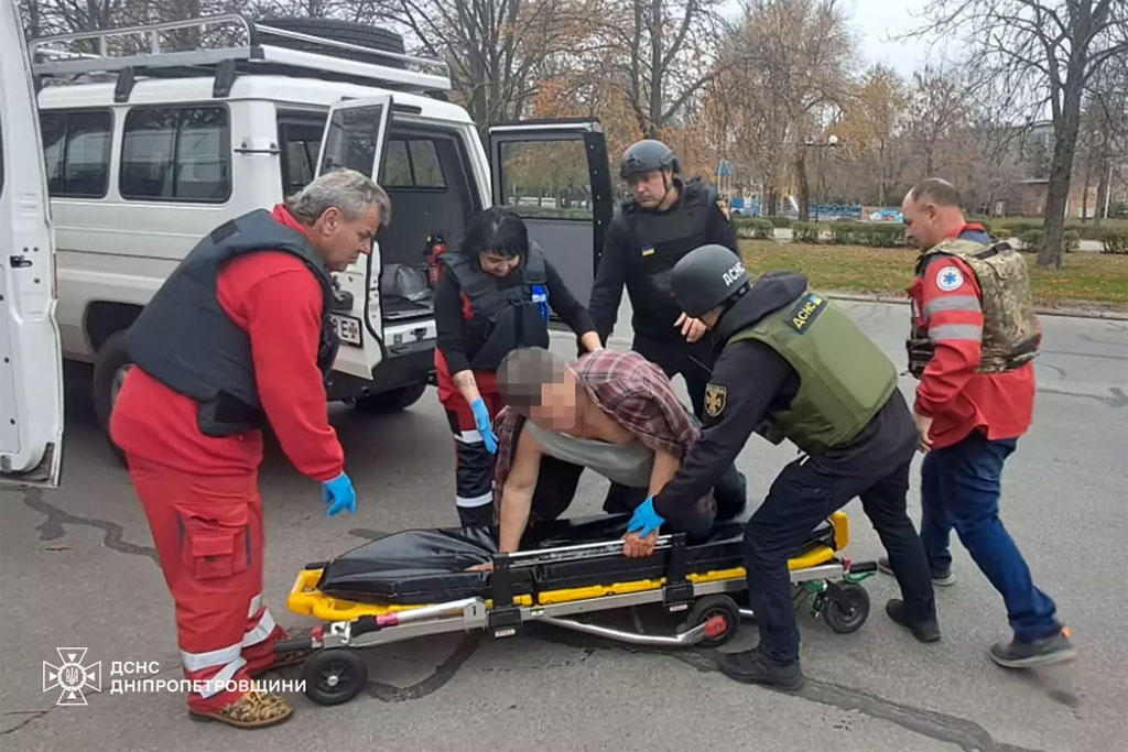 На Днепропетровщине в результате российских обстрелов ранен мужчина На Днепропетровщине в результате российских обстрелов ранен мужчина