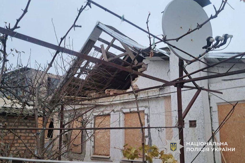 Пять общин Днепропетровщины получили удары врага, есть пострадавшие: полицейские выясняют последствия вражеских атак Пять общин Днепропетровщины получили удары врага, есть пострадавшие: полицейские выясняют последствия вражеских атак