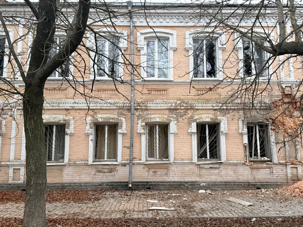 Днем и ночью 12 - 13 ноября враг наносил удары по Днепропетровщине Днем и ночью 12 - 13 ноября враг наносил удары по Днепропетровщине