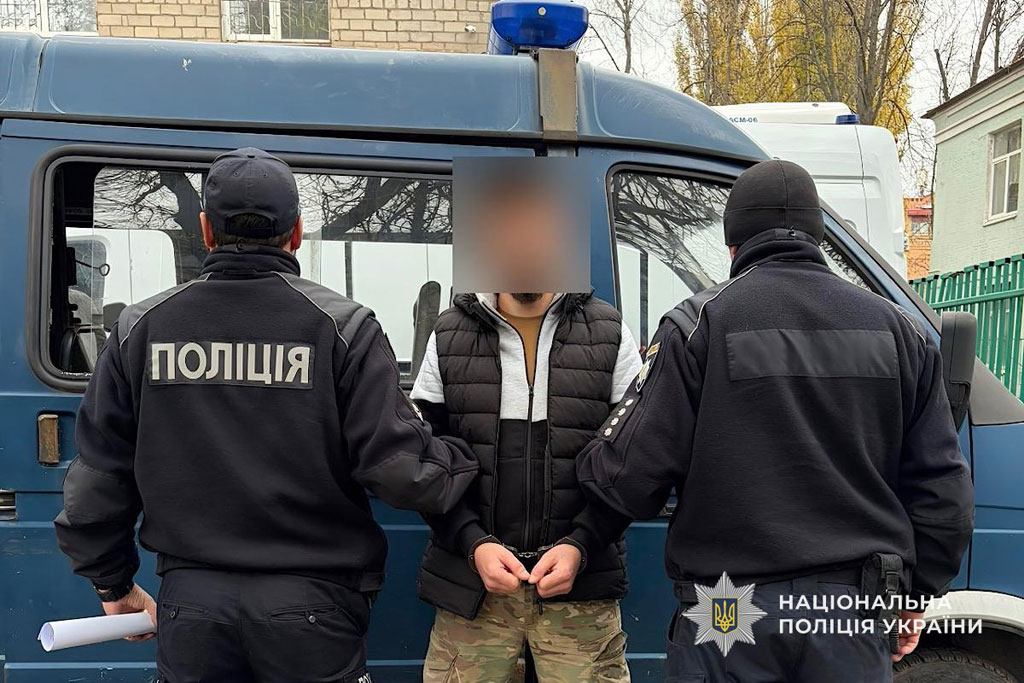 В Днепре полицейские задержали группу мужчин за незаконное завладение транспортным средством В Днепре полицейские задержали группу мужчин за незаконное завладение транспортным средством