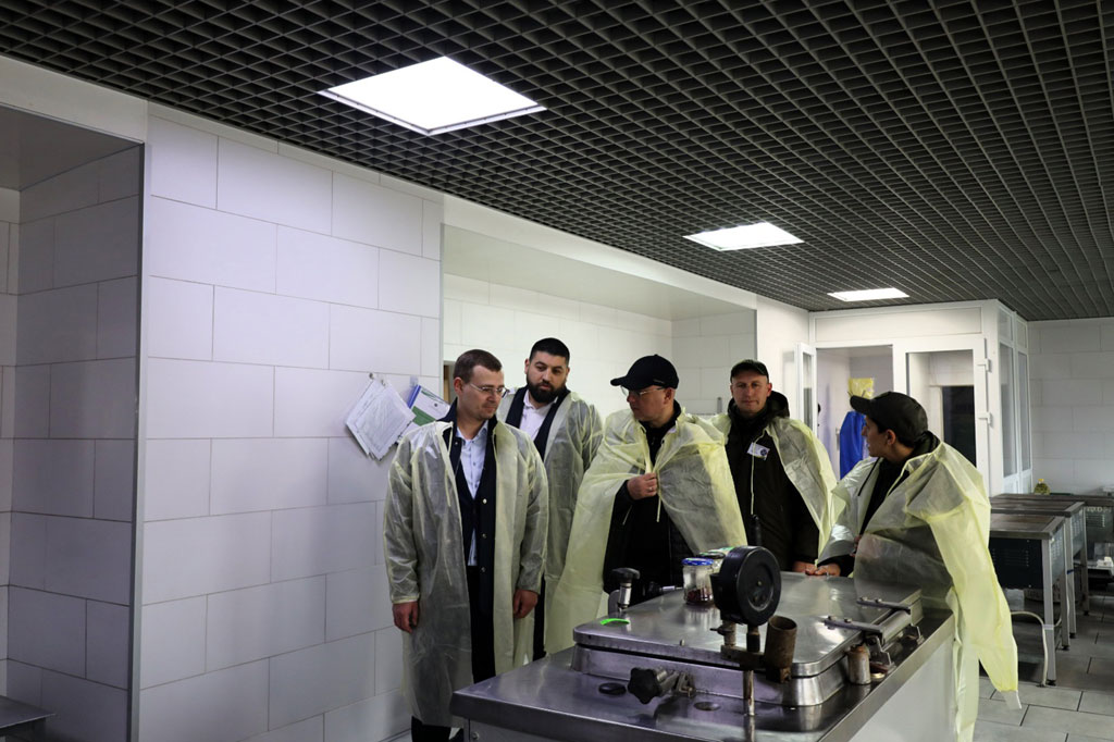 Руководитель Днепропетровской областной прокуратуры Юрий Папуша проверил соблюдение прав осужденных в женской Каменской исправительной колонии (№34) Руководитель Днепропетровской областной прокуратуры Юрий Папуша проверил соблюдение прав осужденных в женской Каменской исправительной колонии (№34)