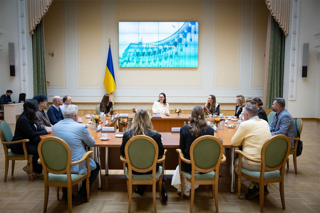 В десятку лучших по Global Teacher Prize Ukraine в Украине вошла учительница из Днепра В десятку лучших по Global Teacher Prize Ukraine в Украине вошла учительница из Днепра