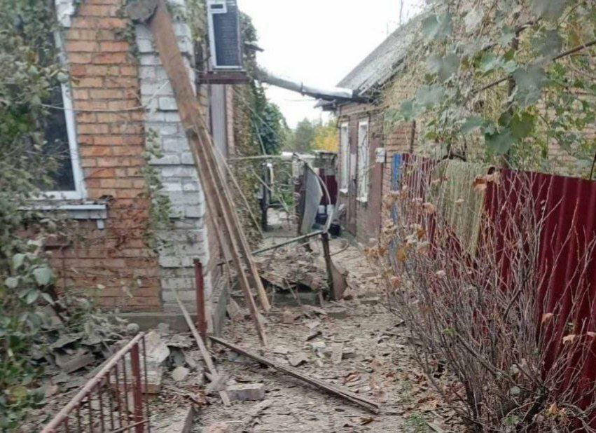 В результате российской агрессии на Днепропетровщине погибли два человека, ранены – трое: следователи продолжают работать на местах обстрелов В результате российской агрессии на Днепропетровщине погибли два человека, ранены – трое: следователи продолжают работать на местах обстрелов