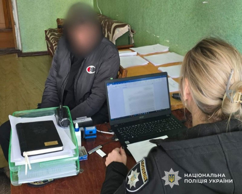 Мужчина находясь в гостях у знакомого украл его личные вещи, угнал и продал автомобиль Мужчина находясь в гостях у знакомого украл его личные вещи, угнал и продал автомобиль