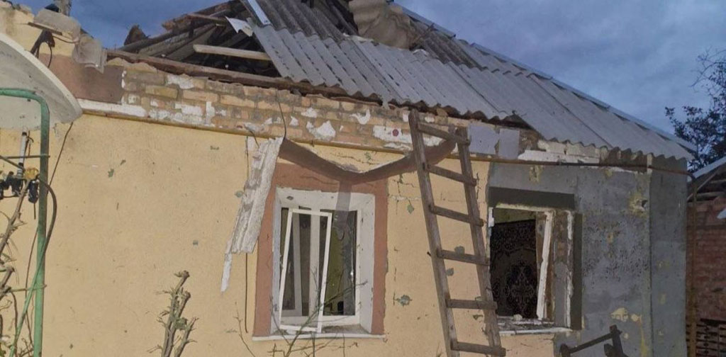 На Днепропетровщине в результате вражеского удара погибла женщина, разрушены гражданские объекты: на местах продолжается работа следователей На Днепропетровщине в результате вражеского удара погибла женщина, разрушены гражданские объекты: на местах продолжается работа следователей