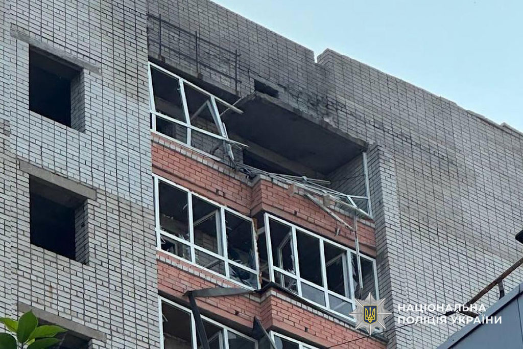 Следователи полиции Днепропетровщины зафиксировали последствия вражеских ударов по населенным пунктам области Следователи полиции Днепропетровщины зафиксировали последствия вражеских ударов по населенным пунктам области