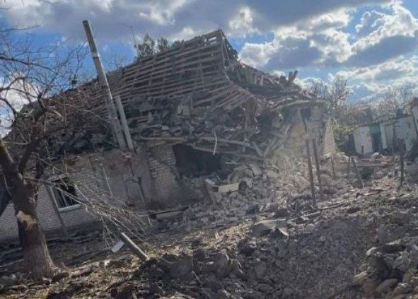 Следователи полиции Днепропетровщины зафиксировали последствия вражеских ударов по населенным пунктам области Следователи полиции Днепропетровщины зафиксировали последствия вражеских ударов по населенным пунктам области