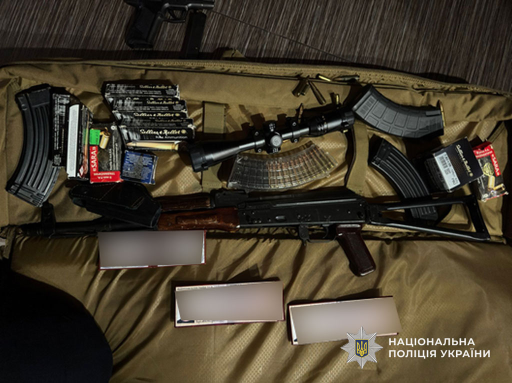 В Днепре перекрыт канал сбыта наркотиков – сообщено о подозрениях группе лиц В Днепре перекрыт канал сбыта наркотиков – сообщено о подозрениях группе лиц