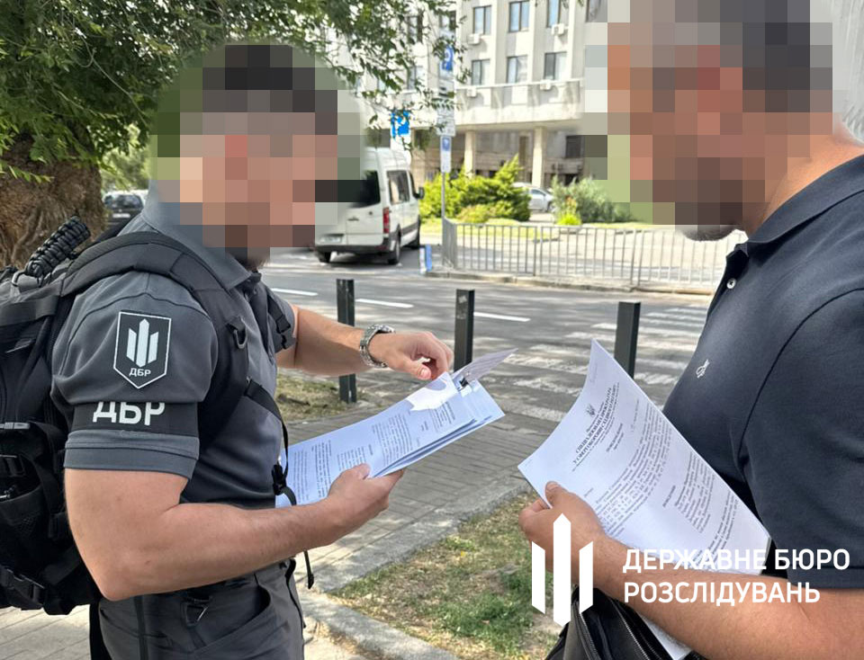 Будут судить депутатшу Днепропетровского облсовета, которую ГБР разоблачило на фиктивной военной службе Будут судить депутатшу Днепропетровского облсовета, которую ГБР разоблачило на фиктивной военной службе