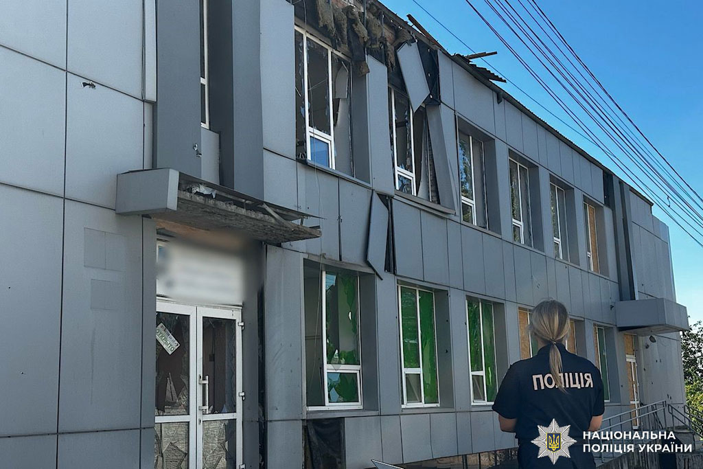 На Днепропетровщине в результате российской агрессии погибла женщина, шесть раненых - среди них полицейский: следователи задокументировали последствия военных преступлений На Днепропетровщине в результате российской агрессии погибла женщина, шесть раненых - среди них полицейский: следователи задокументировали последствия военных преступлений