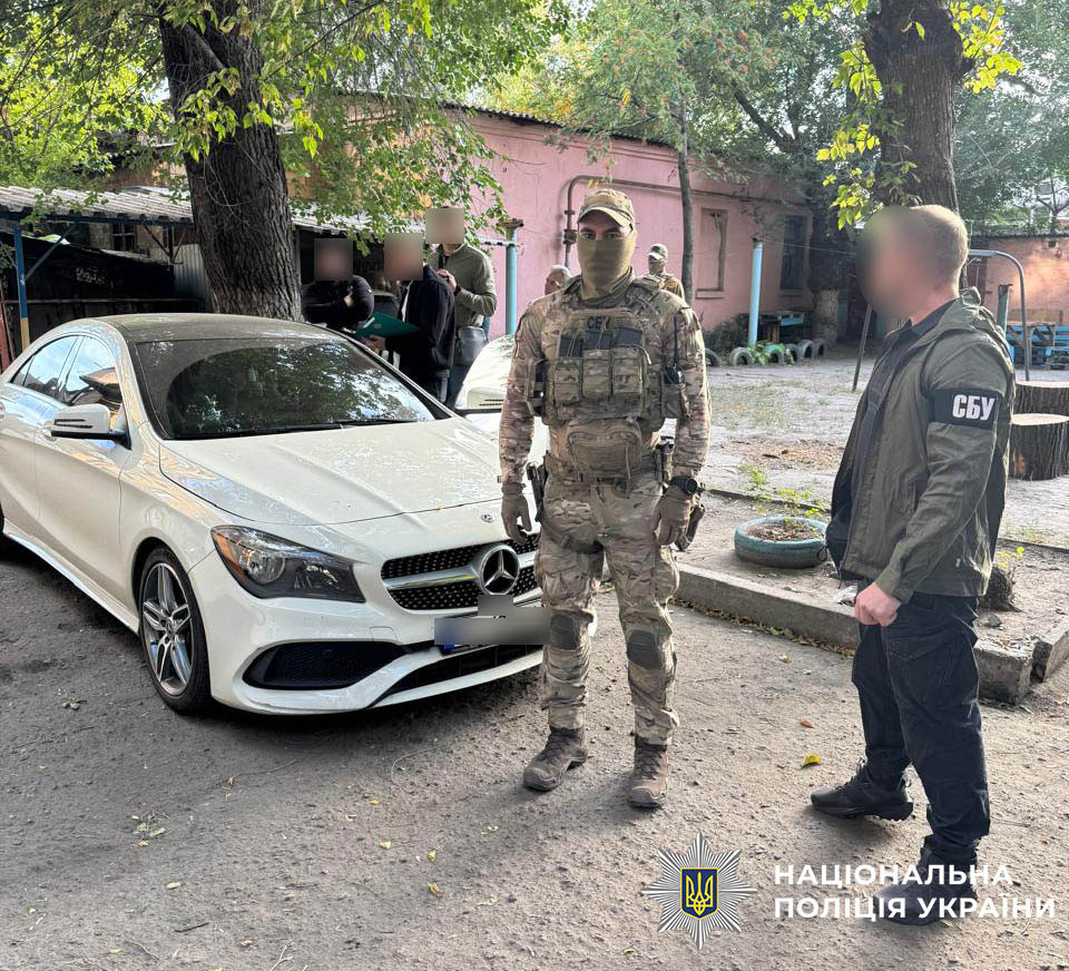 СБУ и Нацполиция разоблачили благотворительный фонд, который разворовывал пожертвования на ВСУ СБУ и Нацполиция разоблачили благотворительный фонд, который разворовывал пожертвования на ВСУ