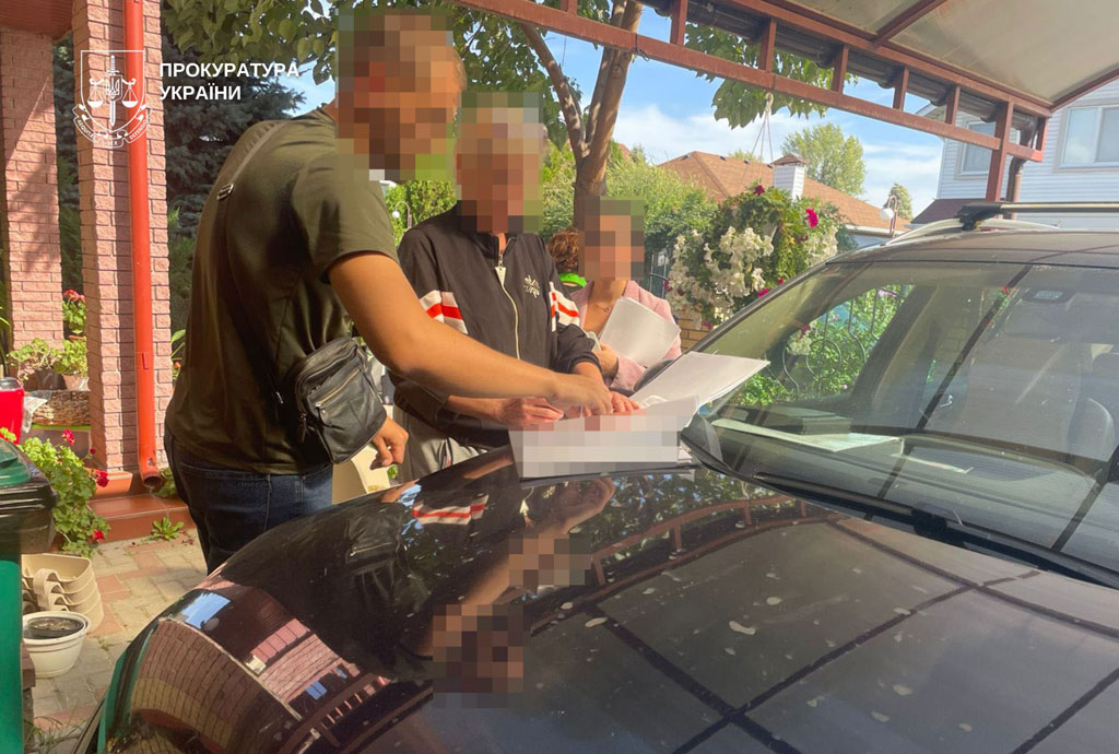 В Днепре разоблачена схема незаконного переоформления недвижимости по поддельным документам – подозревается группа лиц во главе с помощником частного нотариуса В Днепре разоблачена схема незаконного переоформления недвижимости по поддельным документам – подозревается группа лиц во главе с помощником частного нотариуса