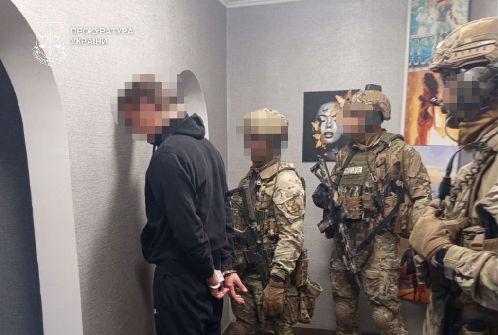 В Каменском разыскали и задержали мужчину, подозреваемого в убийстве жены В Каменском разыскали и задержали мужчину, подозреваемого в убийстве жены