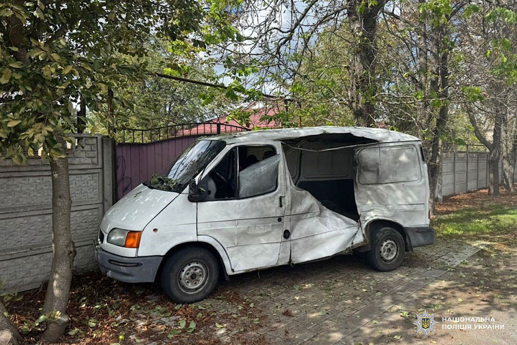 Четыре района Днепропетровщины страдали от российских ударов в течение суток: на месте военных преступлений работают следователи Четыре района Днепропетровщины страдали от российских ударов в течение суток: на месте военных преступлений работают следователи