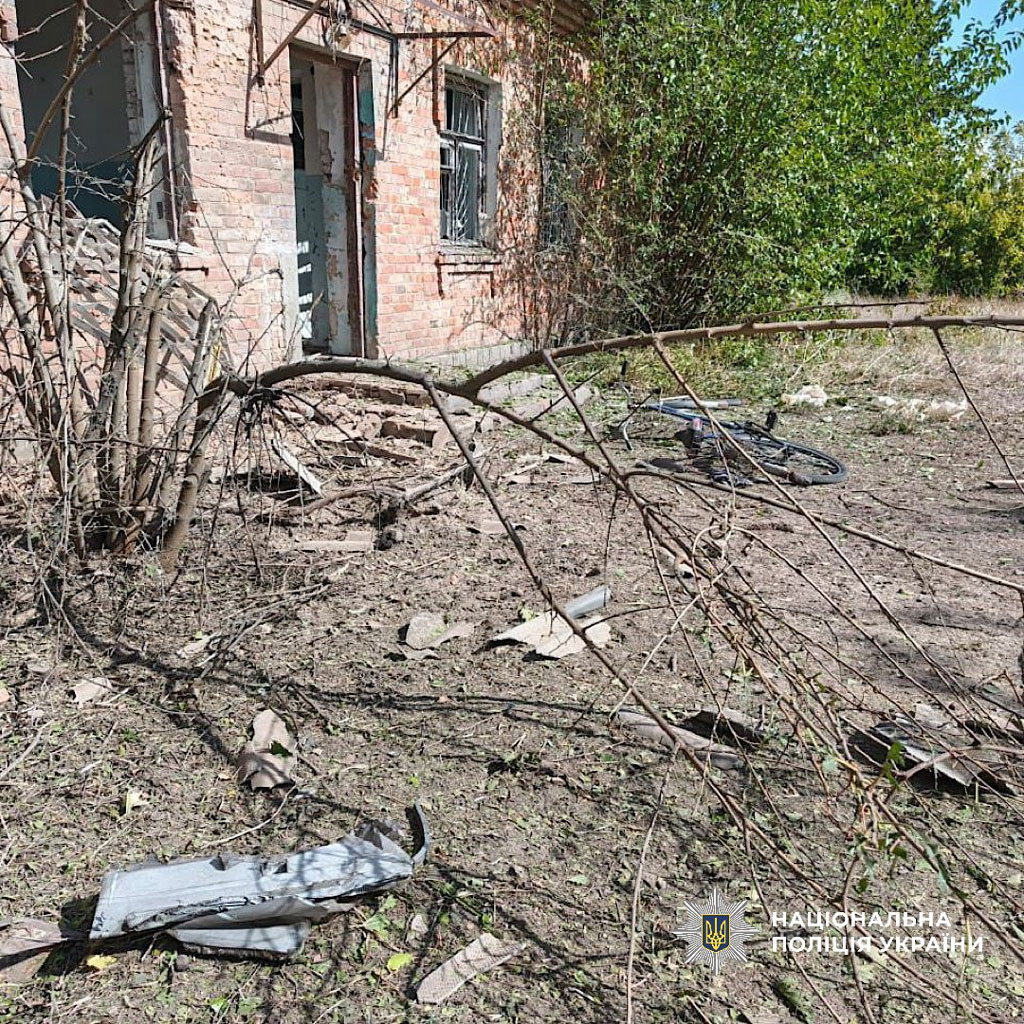 Четыре района Днепропетровщины страдали от российских ударов в течение суток: на месте военных преступлений работают следователи Четыре района Днепропетровщины страдали от российских ударов в течение суток: на месте военных преступлений работают следователи
