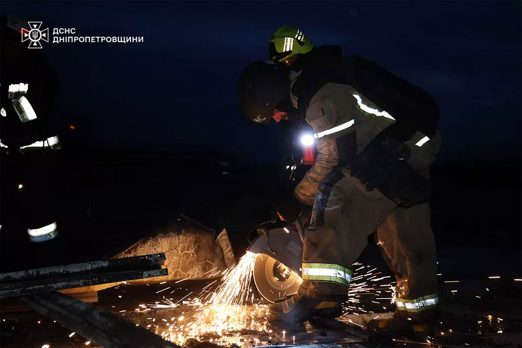 Четыре района Днепропетровщины страдали от российских ударов в течение суток: на месте военных преступлений работают следователи Четыре района Днепропетровщины страдали от российских ударов в течение суток: на месте военных преступлений работают следователи