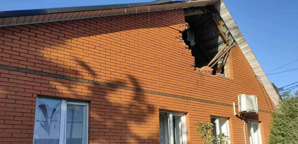 В результате российской агрессии в прифронтовых общинах Днепропетровской области один человек погиб, семь ранены: следователи продолжают сбор вещественных доказательств на местах обстрелов В результате российской агрессии в прифронтовых общинах Днепропетровской области один человек погиб, семь ранены: следователи продолжают сбор вещественных доказательств на местах обстрелов