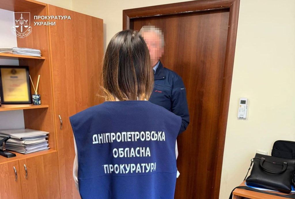 В Днепропетровской области приняты процессуальные решения по делам о ДТП с пострадавшими и погибшими, расследование которых длилось годами. Пятерым водителям сообщено о подозрении В Днепропетровской области приняты процессуальные решения по делам о ДТП с пострадавшими и погибшими, расследование которых длилось годами. Пятерым водителям сообщено о подозрении