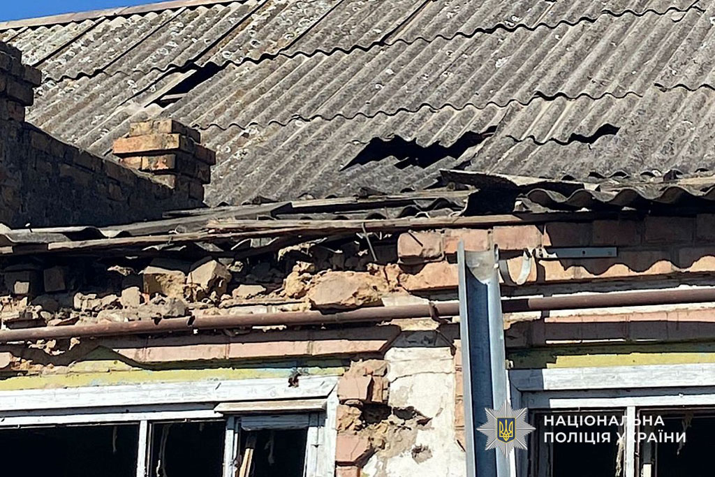 Агрессоры продолжают бить по гражданским объектам Днепропетровщины, пострадали семь человек: следователи устанавливают последствия обстрелов Агрессоры продолжают бить по гражданским объектам Днепропетровщины, пострадали семь человек: следователи устанавливают последствия обстрелов