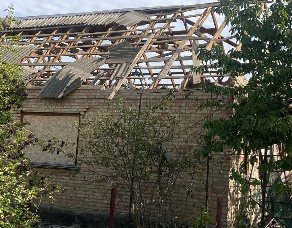враг атаковал Никопольский и Синельниковский район Днепропетровской области: следователи зафиксировали последствия вражеских ударов враг атаковал Никопольский и Синельниковский район Днепропетровской области: следователи зафиксировали последствия вражеских ударов