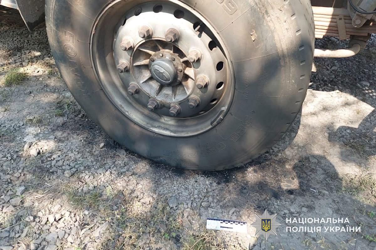 Криворожские полицейские задержали двух женщин, подозреваемых в серии поджогов автомобилей Криворожские полицейские задержали двух женщин, подозреваемых в серии поджогов автомобилей