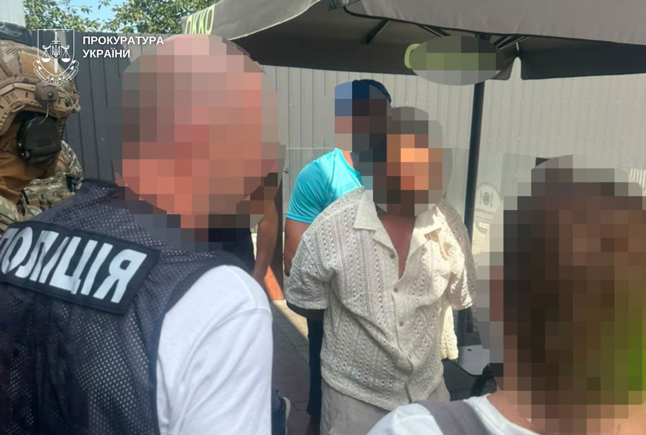 В Днепре разоблачили схему с фиктивным трудоустройством, «бронью» и незаконными документами: задержан 28-летний иностранец В Днепре разоблачили схему с фиктивным трудоустройством, «бронью» и незаконными документами: задержан 28-летний иностранец