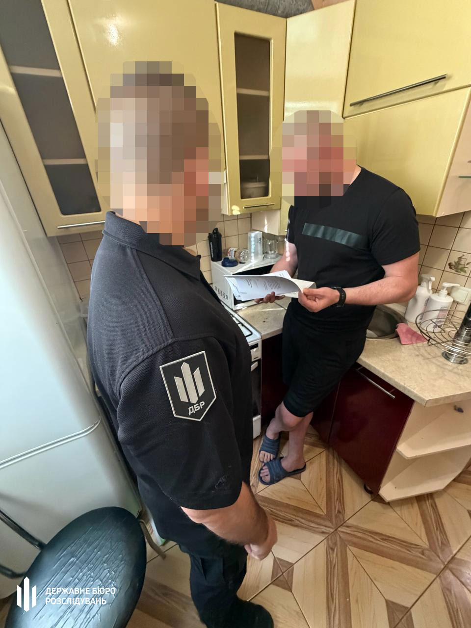 На Днепропетровщине задержали начальника полиции охраны: его подозревают в систематических поборах с подчинённых На Днепропетровщине задержали начальника полиции охраны: его подозревают в систематических поборах с подчинённых