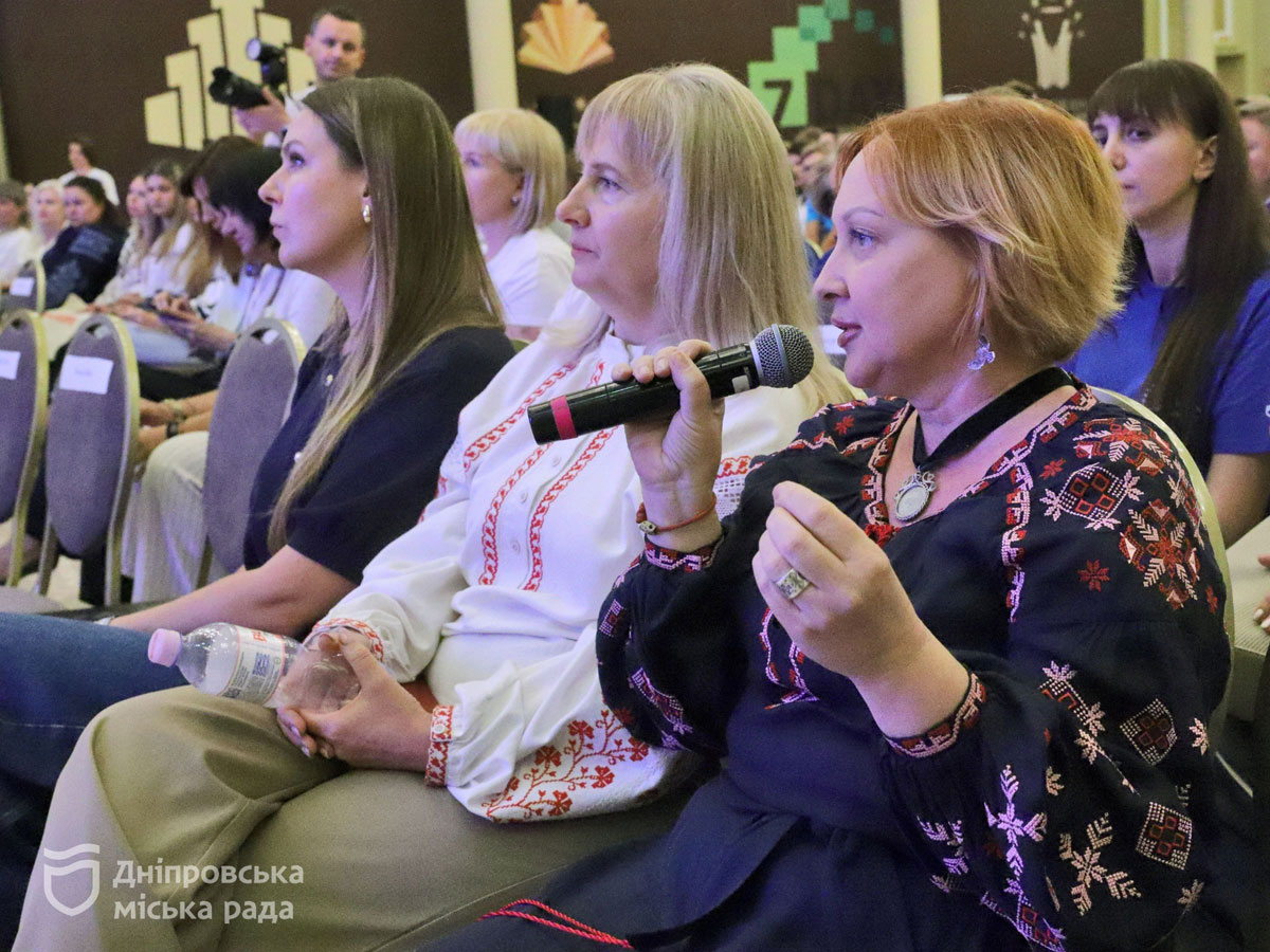 Образование Днепра готовят к зиме: почти 100 тысяч учеников, укрытия и альтернативная энергия Образование Днепра готовят к зиме: почти 100 тысяч учеников, укрытия и альтернативная энергия